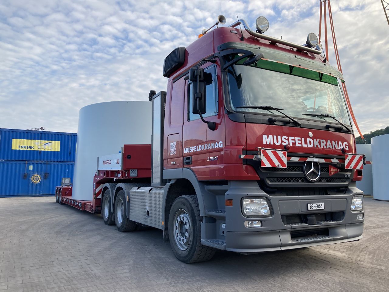Transporte Betonelemente von Windkraftwerk ab Zwischenlager